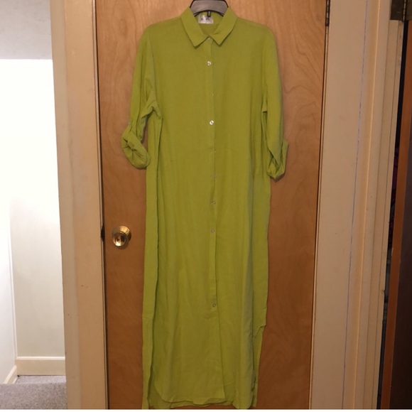 Women’s Long Sleeve Button Down Dress Shirt Lime Green W/ Side Slits Size Small - Picture 3 of 7